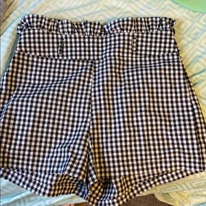 high waisted checkered shorts
